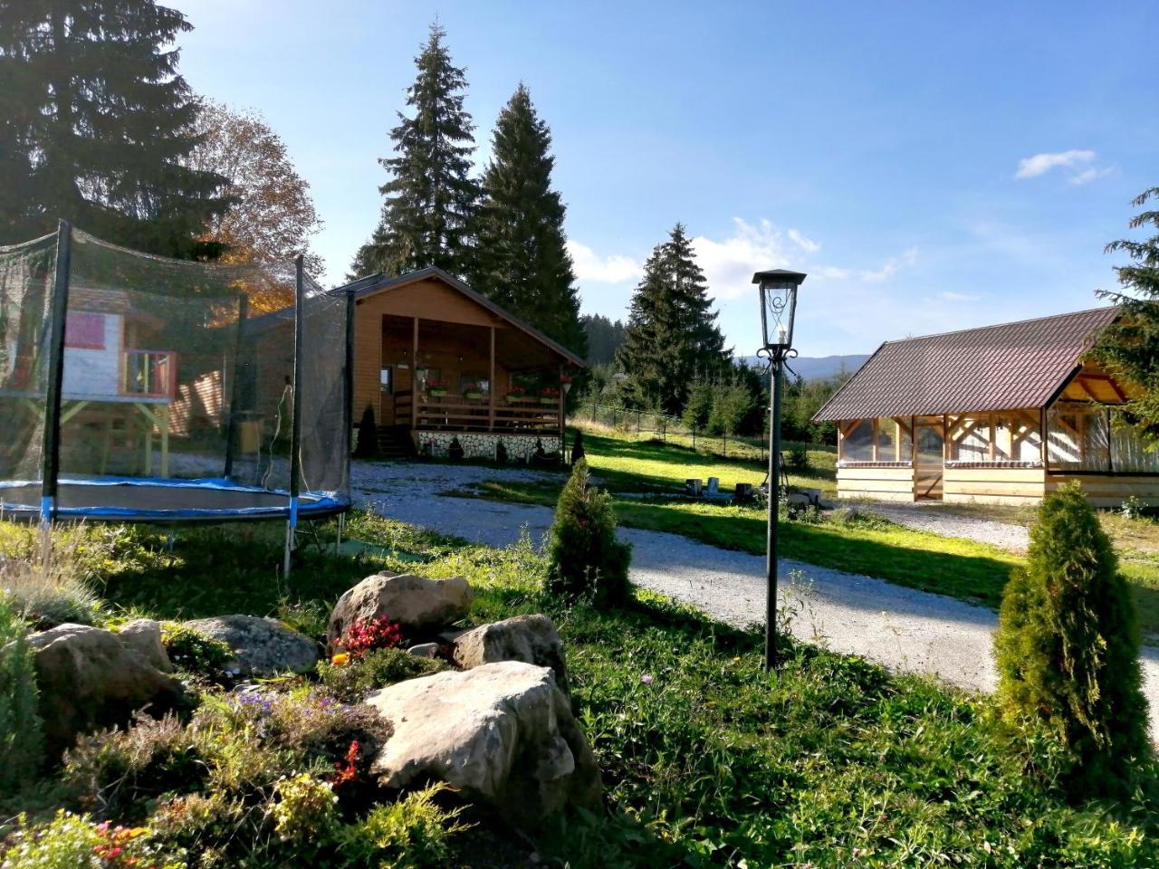 Mounty vendégház - carbon neutral hotel in Unknown City