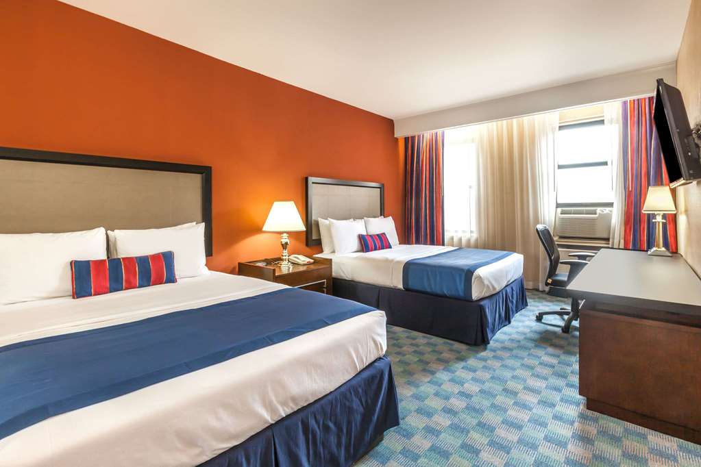 Ramada by Wyndham Jersey City - photo 8