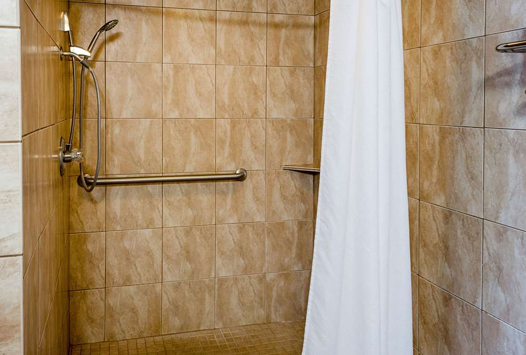 Rodeway Inn Panama City - photo 9