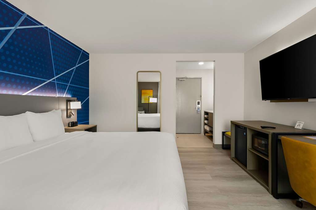 Comfort Inn Conroe - photo 18