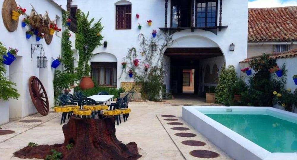 Hotel Rural las Cinco Ranas — hotel in Brazatortas