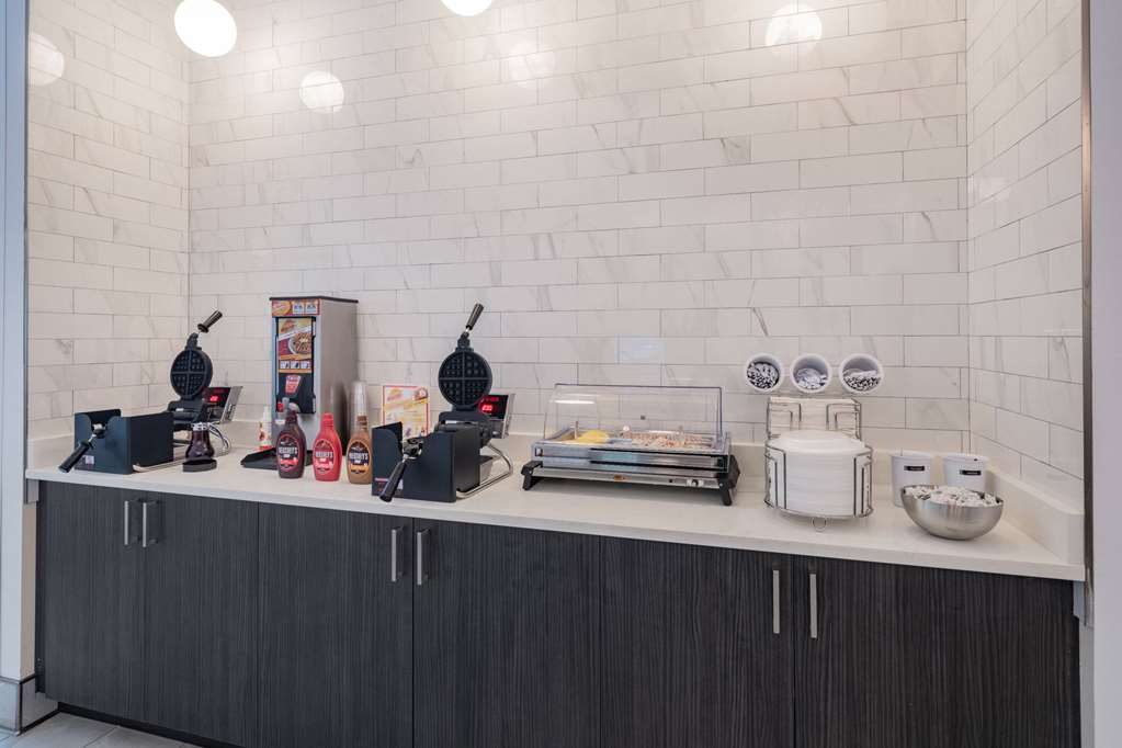 La Quinta by Wyndham Chicago O'Hare Airport - photo 34