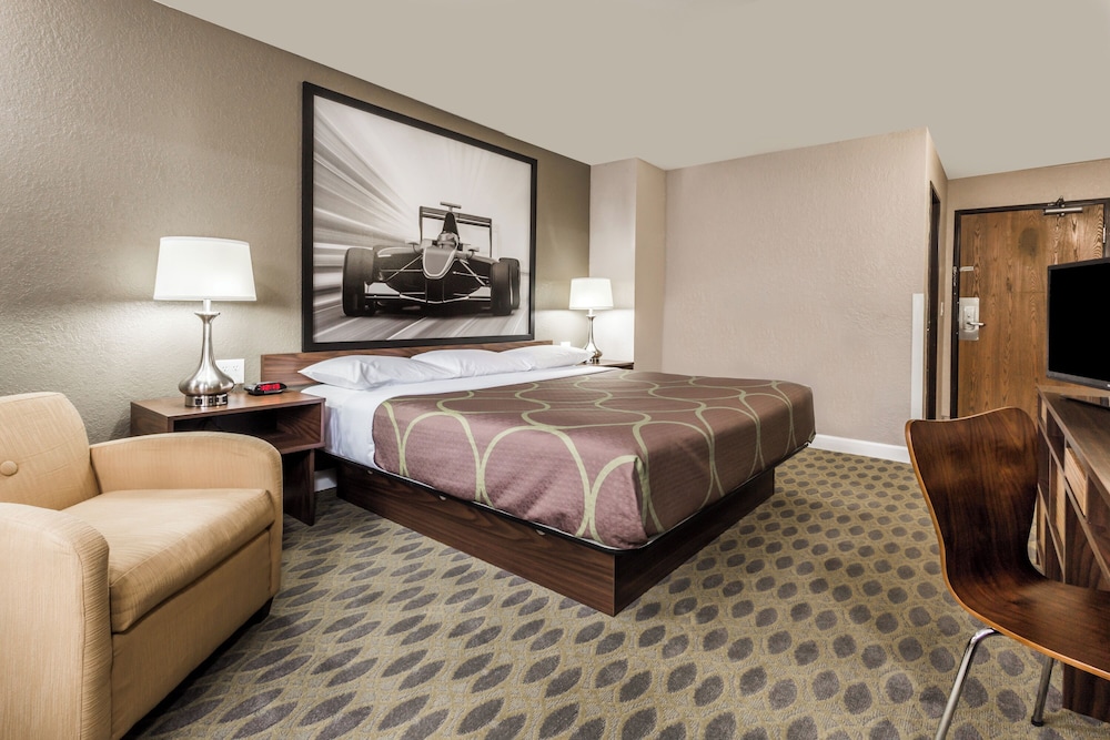 Deluxe Inn Willows - photo 8