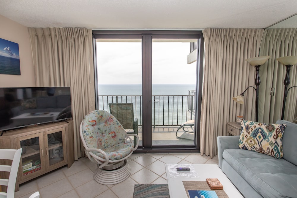 Royal Garden Resort 1506 2 Bedroom Condo by RedAwning - photo 15