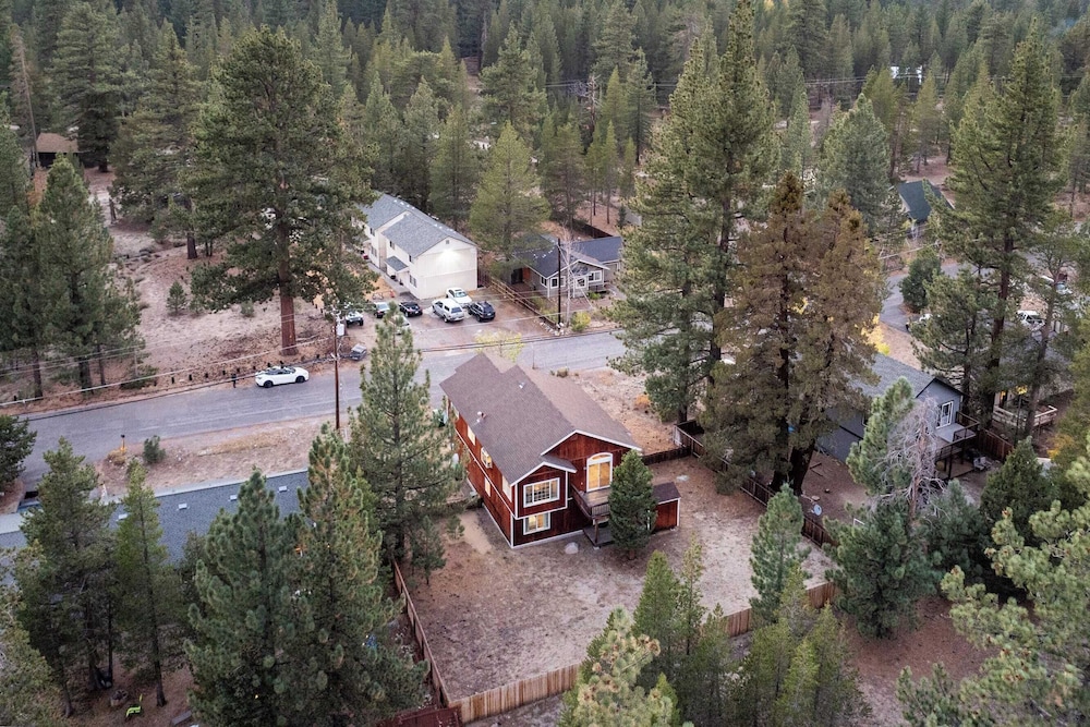 Blitzen by Avantstay Pet friendly Tahoe Retreat Near Heavenly Ski Resort - photo 38