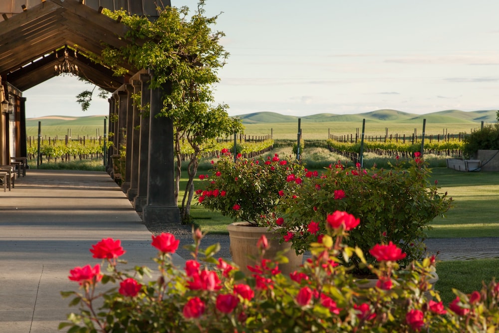 The Inn At Abeja — Walla Walla