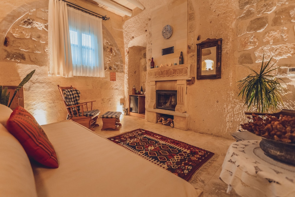 Peristyle Cave Cappadocia Special Class — Nevsehir — photo 5