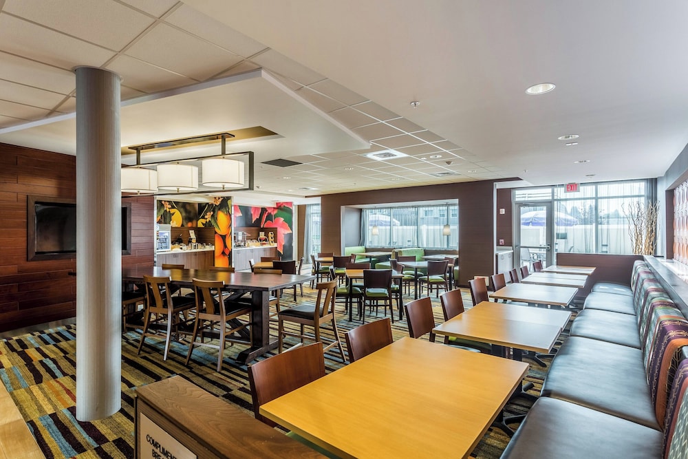 Fairfield Inn & Suites by Marriott Butte - photo 35