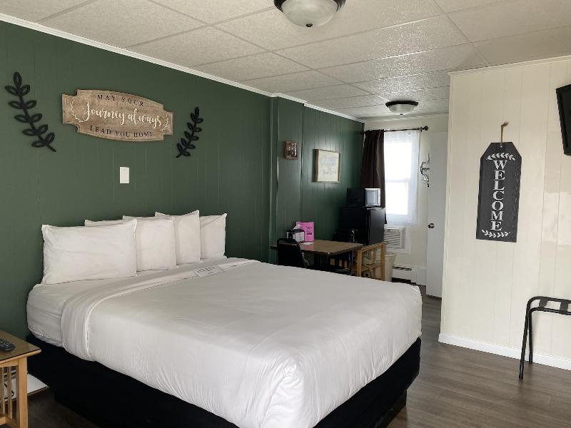 Sunset Lodge Escanaba - photo 38