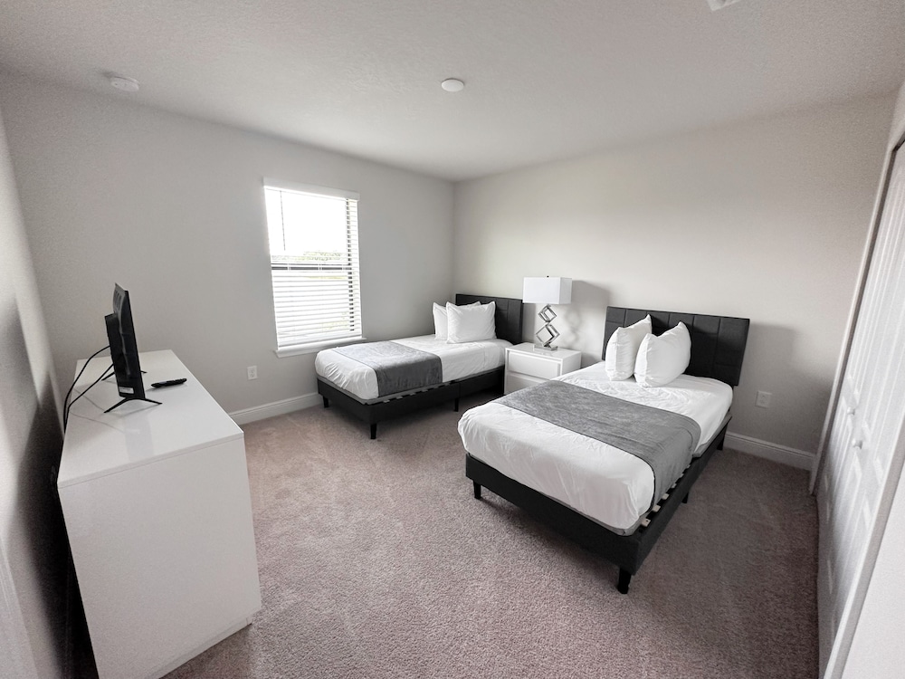 Balmoral Resort 164aa 6 Bedroom Home by RedAwning - photo 7