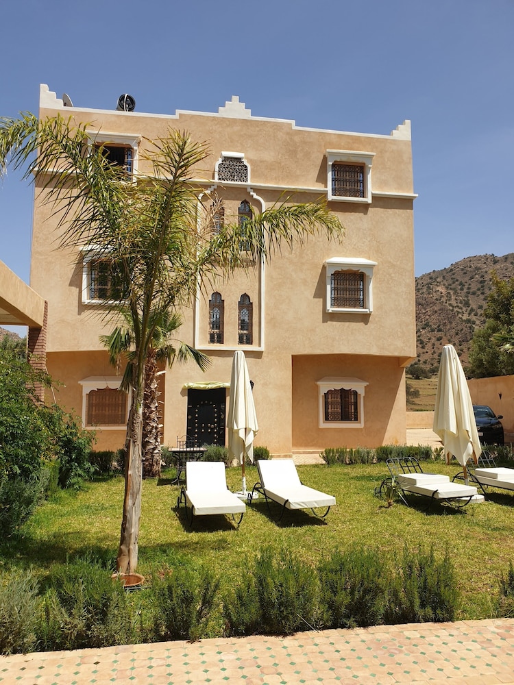 Dar Ajgal — 4-Star Luxury Hotel in Tanalt, Morocco