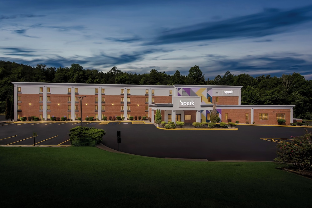 Spark by Hilton Lexington - photo 31