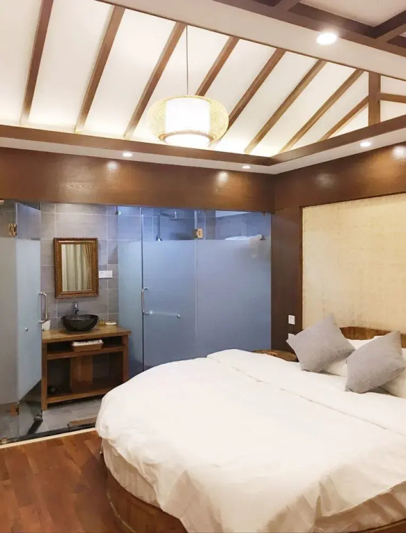 Hmily Inn - carbon neutral hotel in Lijiang