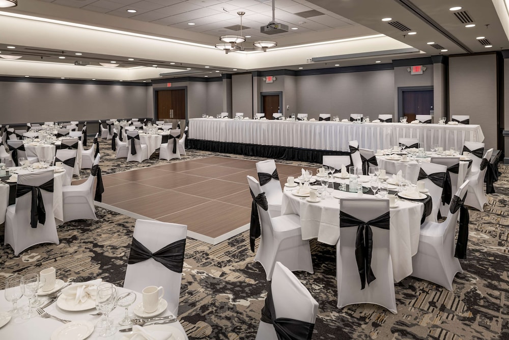 DoubleTree by Hilton Madison East WI - photo 77