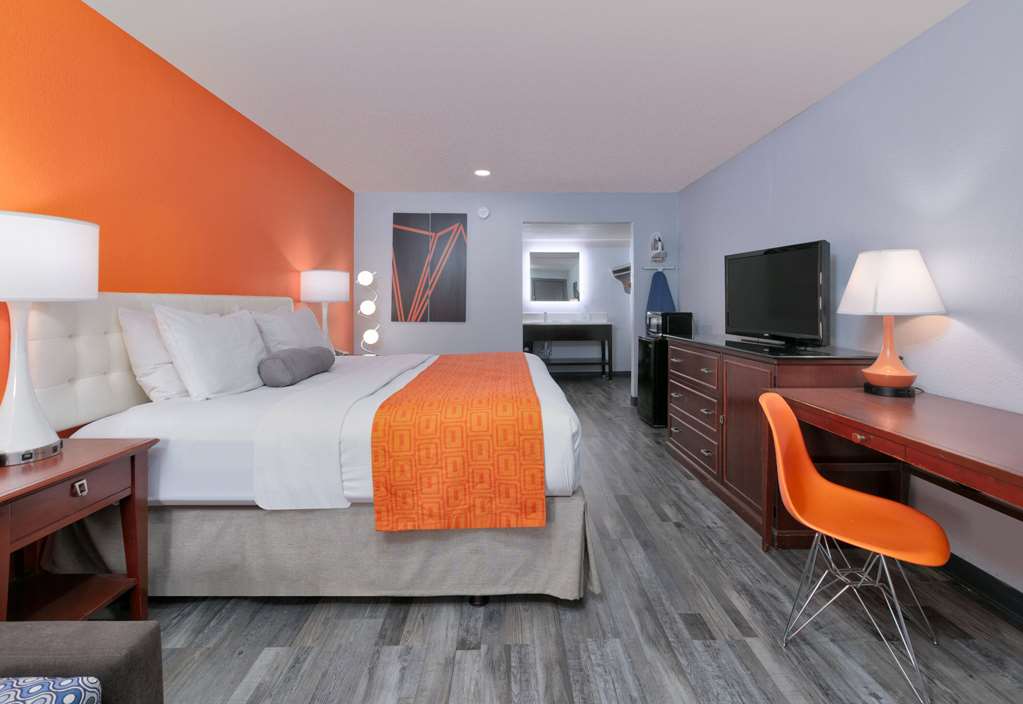 Howard Johnson by Wyndham San Marcos - photo 22
