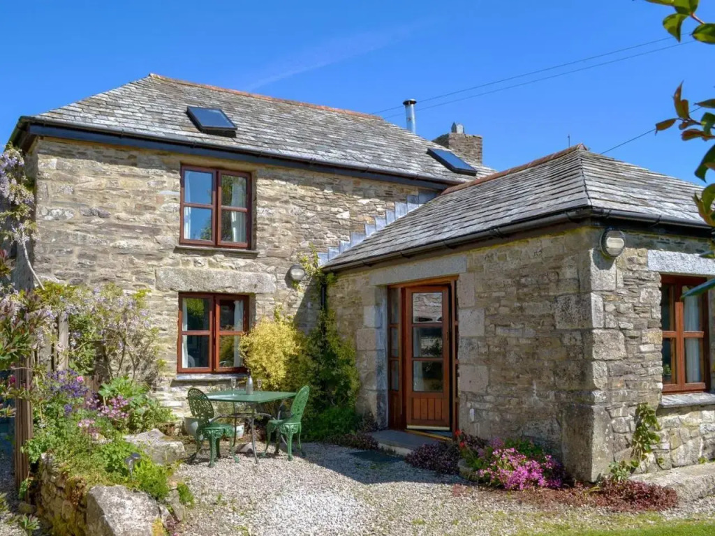 Well Barn — 4-Star Luxury Hotel in Camelford, United Kingdom