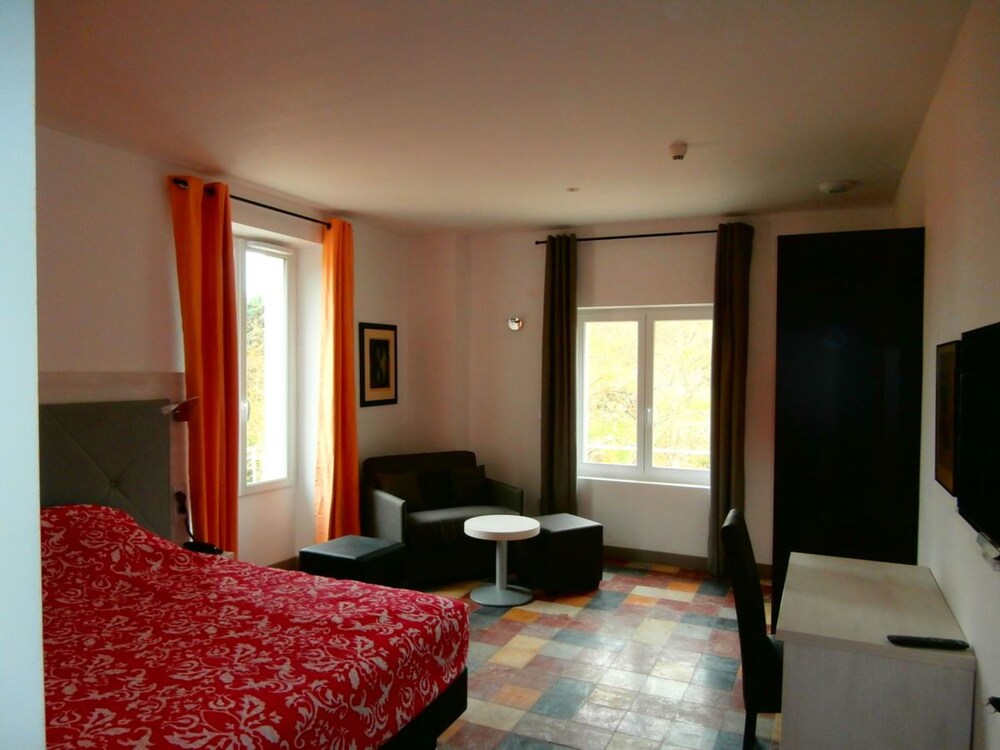 Hotel Le Moderne — Les Vans