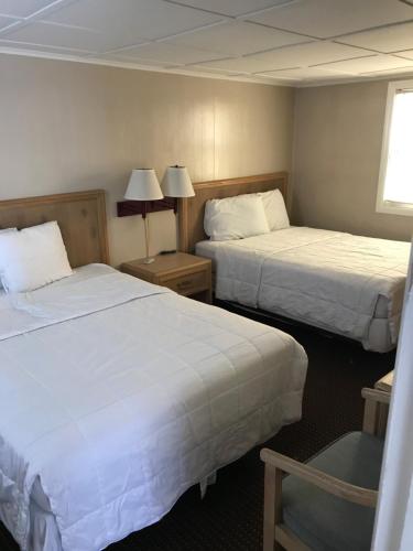 The Admiral Hotel Motel - photo 138