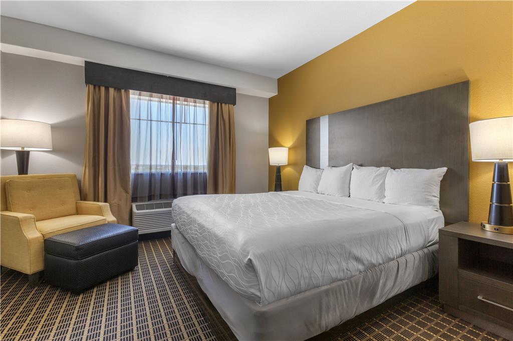 Best Western Plus Lampasas Inn & Suites - photo 7