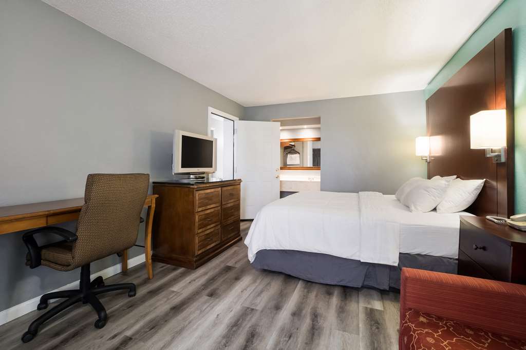 Americas Best Value Inn Suites & Studios Blytheville by Sonesta - photo 11