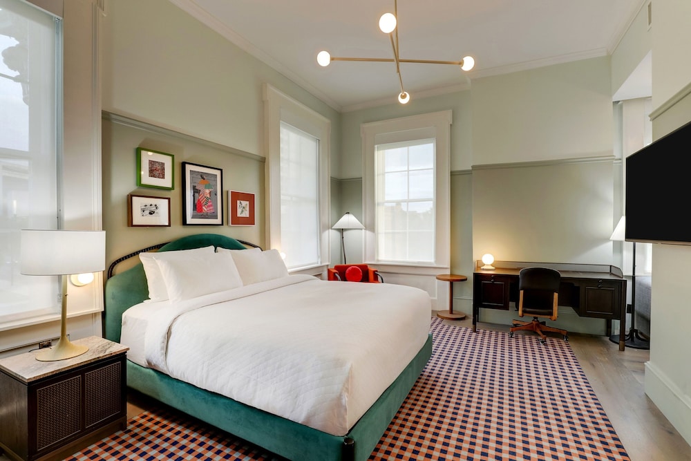 Trilogy Hotel Montgomery Autograph Collection - photo 19