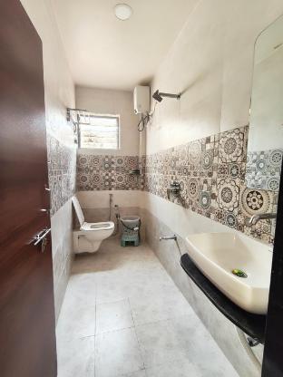Marco luxury hotel — Anand — photo 3