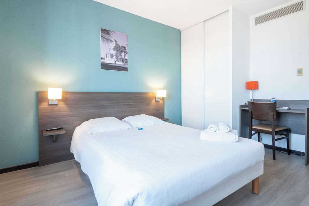 Comfort Aparthotel Nimes Centre in Nimes, France