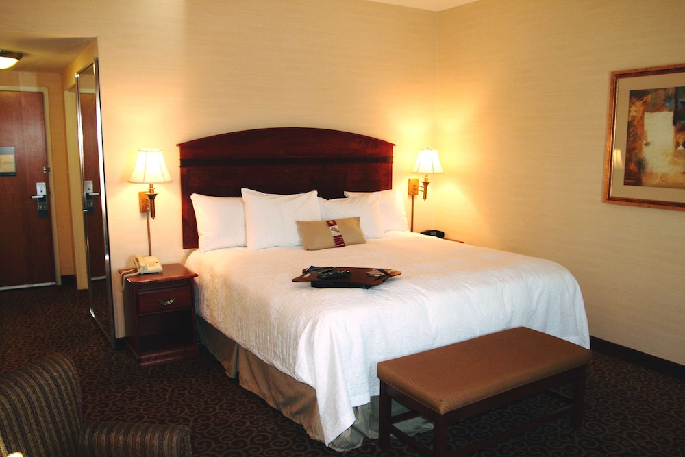Hampton Inn York - photo 19