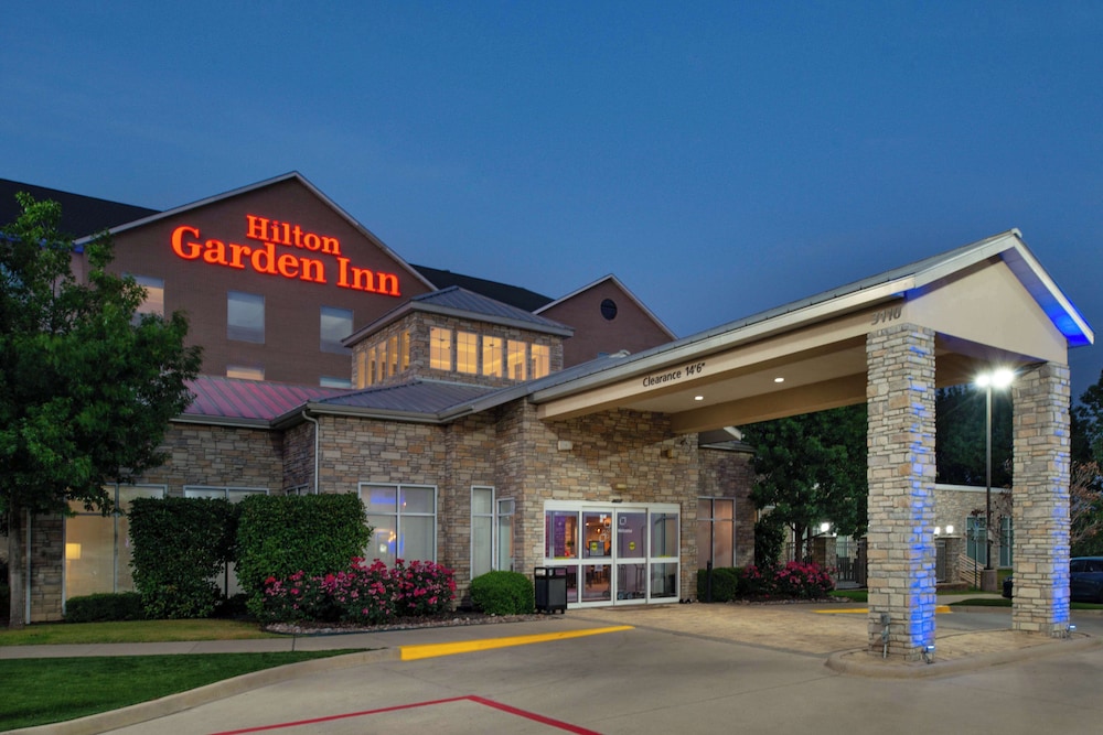 Hilton Garden Inn Denton - photo 50