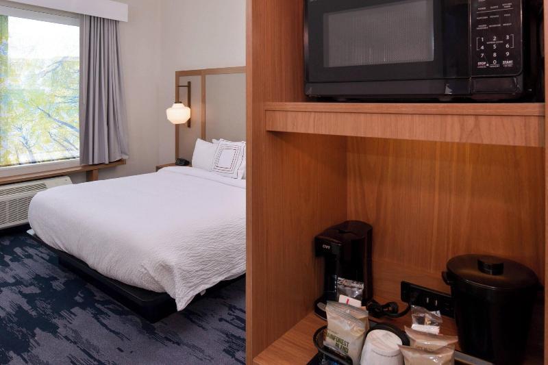 Fairfield Inn & Suites by Marriott Columbus Grove City - photo 58