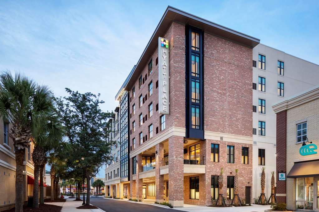 Hyatt Place Mount Pleasant Towne Centre - featured photo