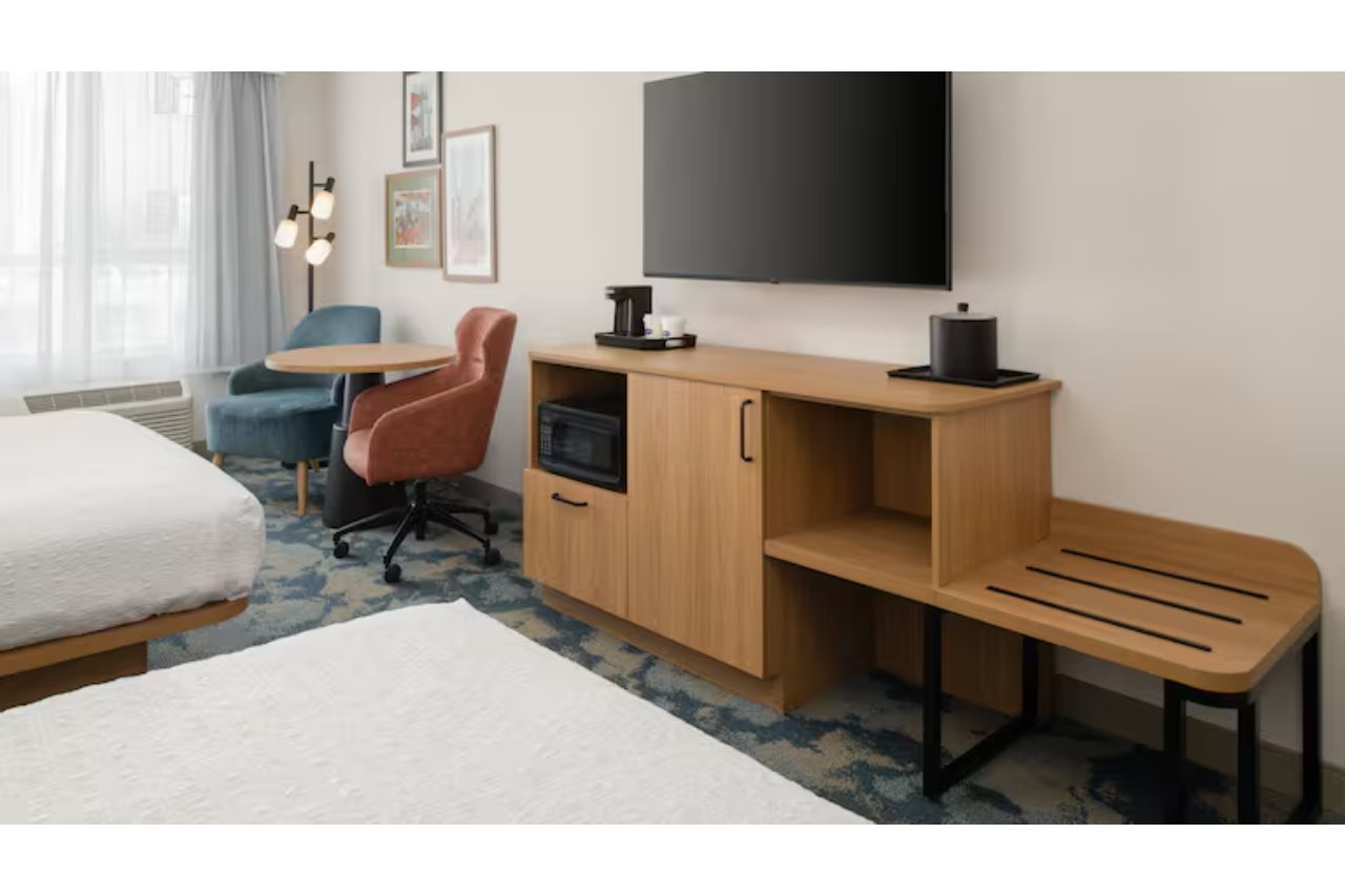 Hampton Inn by Hilton North Hollywood - photo 19