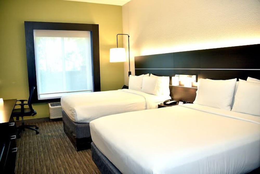Holiday Inn Express Windsor Sonoma Wine Country by IHG - photo 9