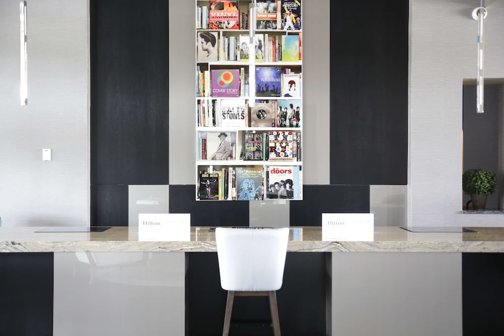 The Rewind West Des Moines Tapestry Collection by Hilton - photo 3
