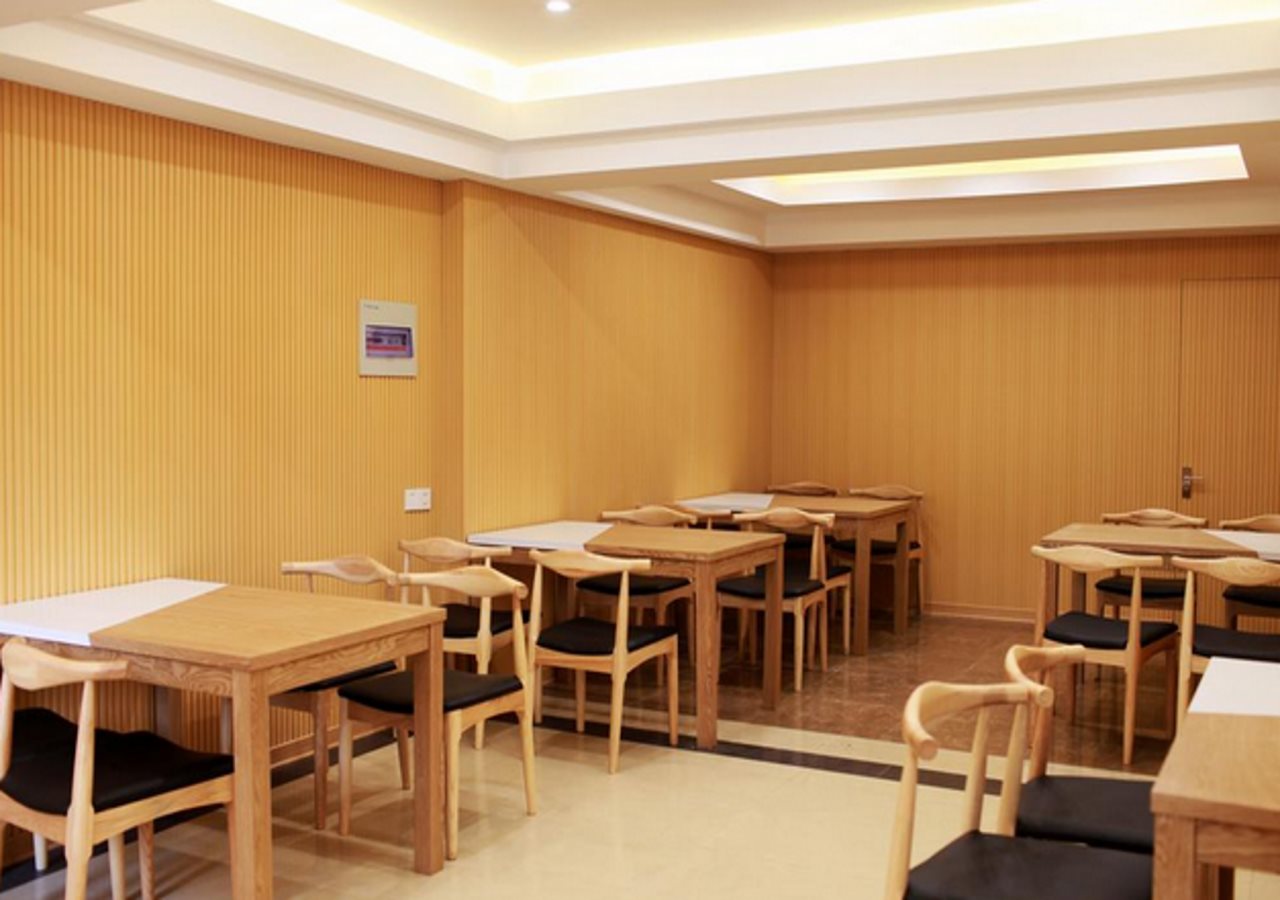 GreenTree Inn HeBei HanDan DaMing Tianxiong Road Yuancheng Road Express Hotel in Daming, People's Republic of China