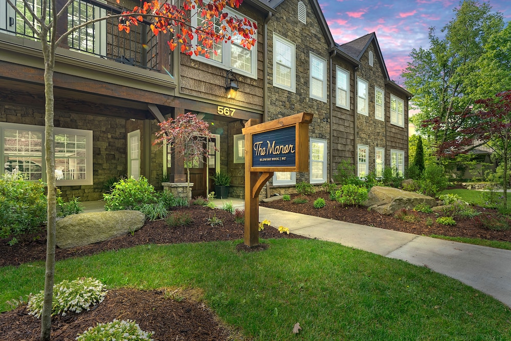 The Blowing Rock Manor in Blowing Rock, United States