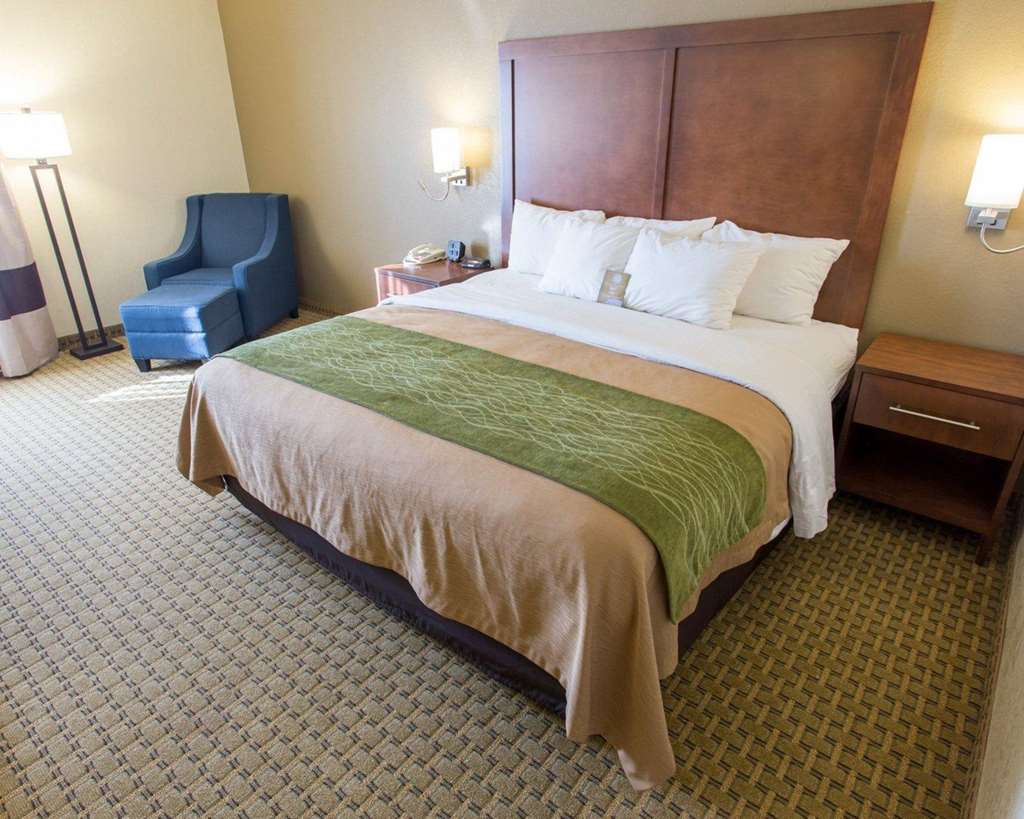 Comfort Inn Hammond - photo 13