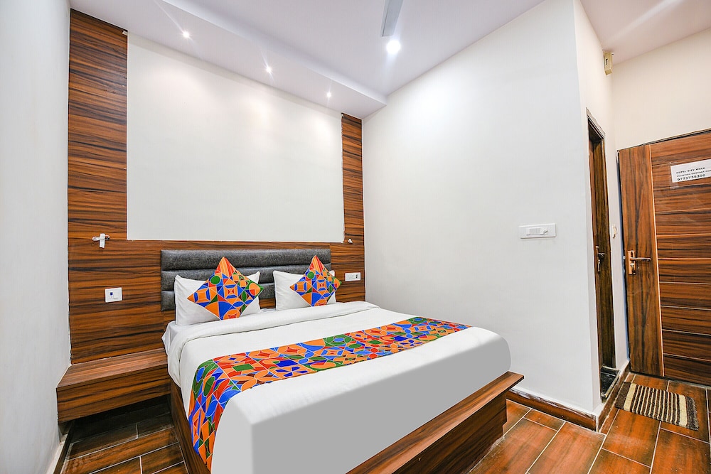 Fabexpress City Walk in Faridabad, India