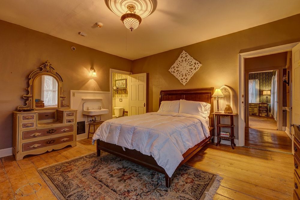Rowell S Inn - photo 5
