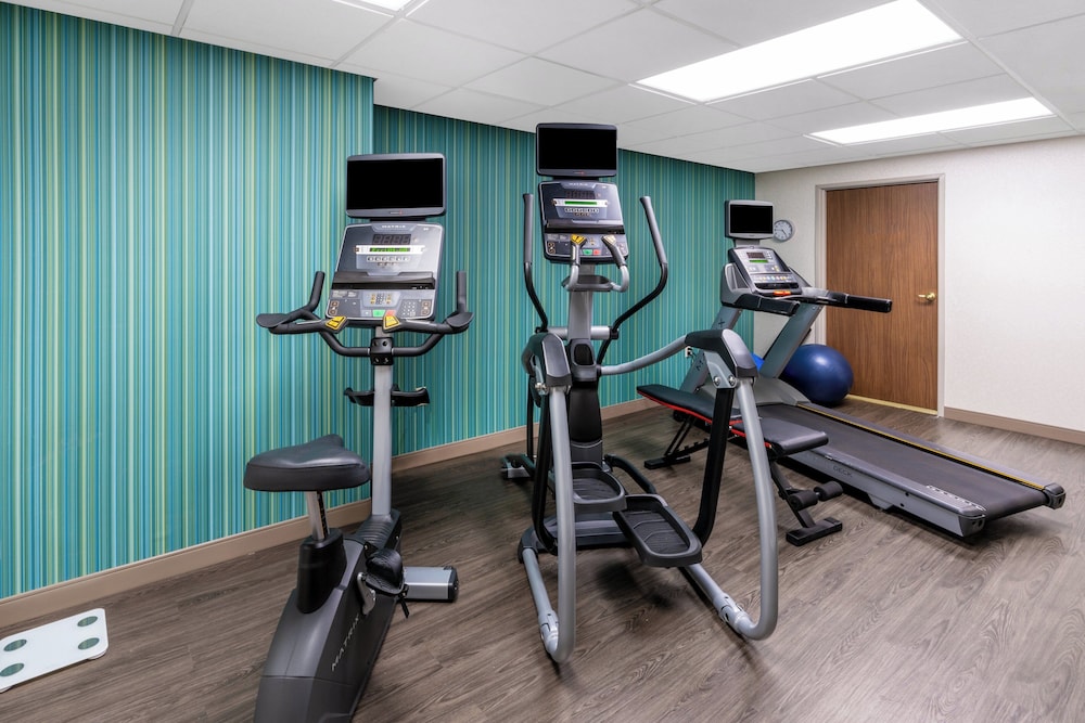 Holiday Inn Express Hotel & Suites Deadwood Gold Dust Casino - photo 33