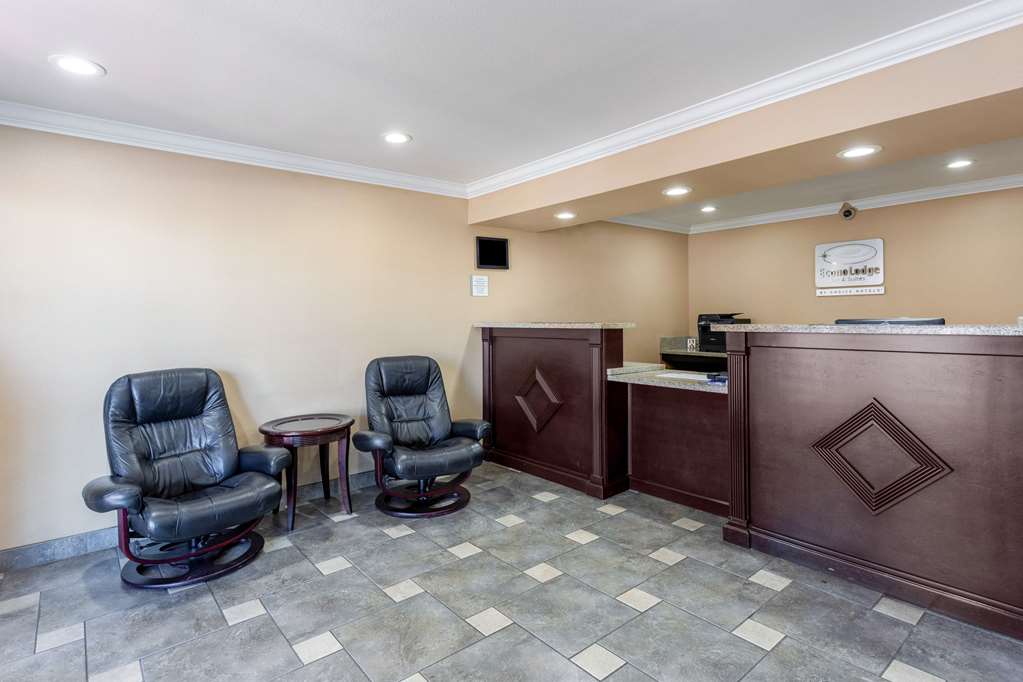 Econo Lodge Inn & Suites Escondido Downtown - photo 5