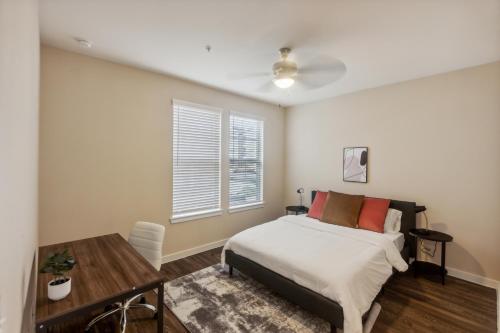 Cullen 6103 I New Construction 1Bd Apt I Gated — 4-Star Luxury Hotel in Houston, United States