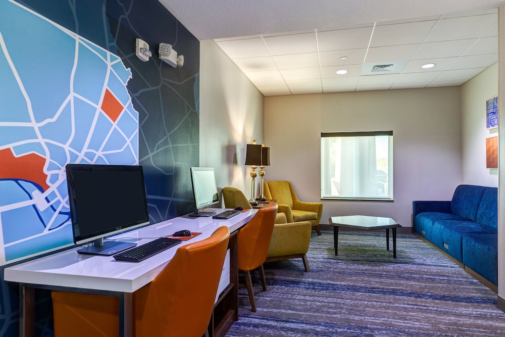 Holiday Inn Express Salinas by IHG - photo 30
