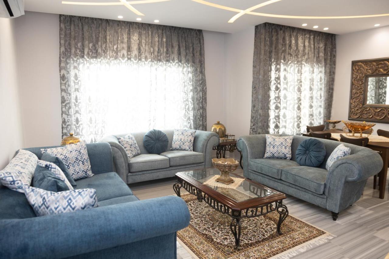 Hanan Residence 01 3BR Der Ghbar 165m2 — 4-Star Luxury Hotel in Amman, Jordan