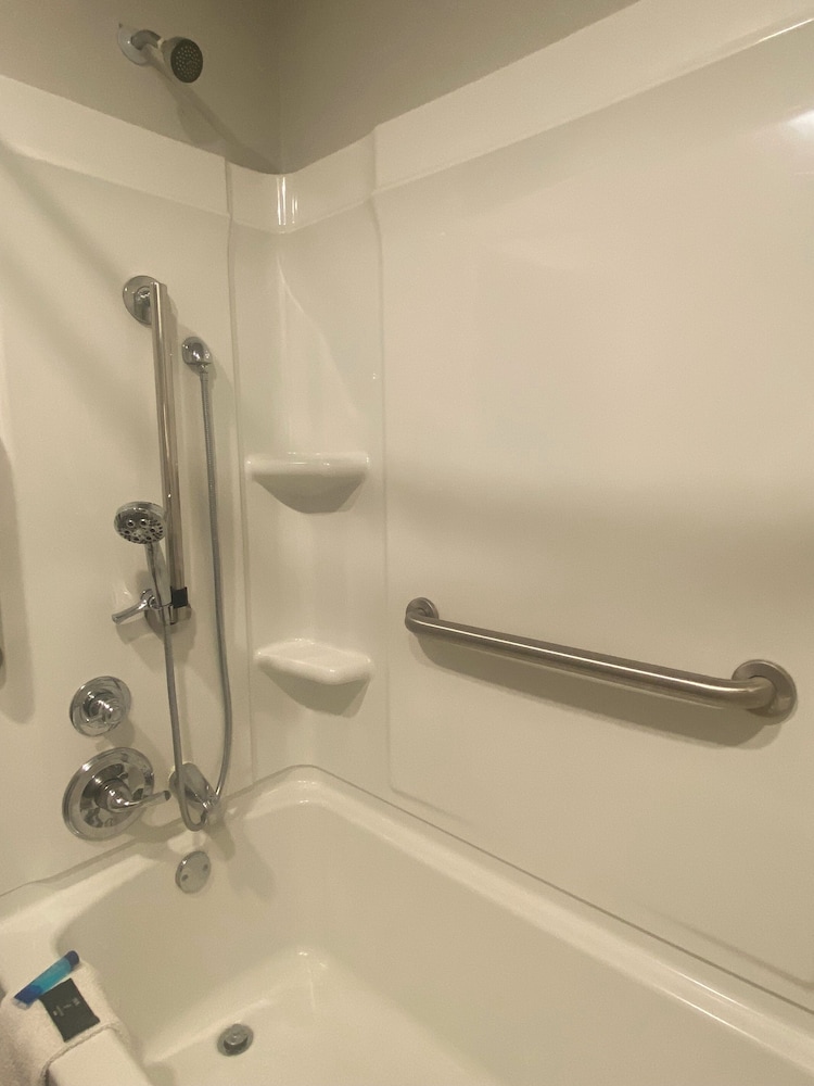 WoodSpring Suites Atlanta Airport - photo 28