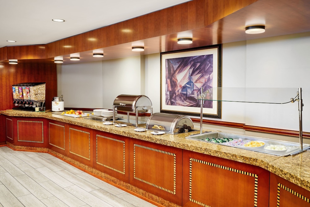 Residence Inn Philadelphia Center City - photo 43