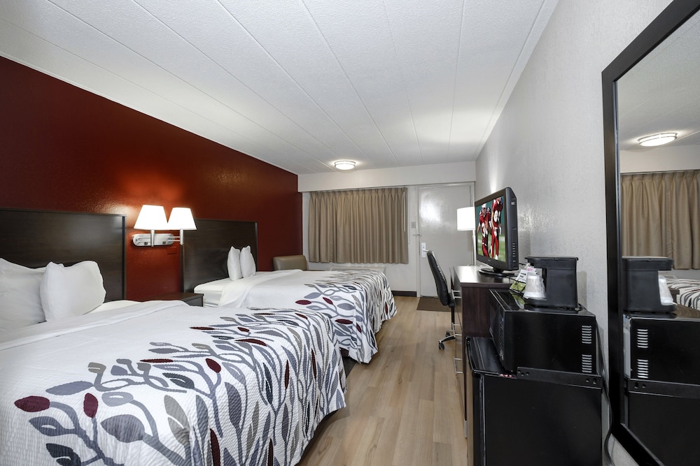 Red Roof Inn Danville PA - photo 5