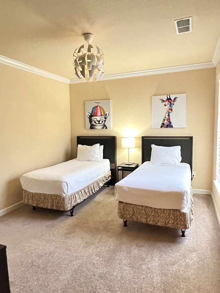 8020tt Unit 2404 Tuscana Resort 3 Bedroom Condo by RedAwning - featured photo