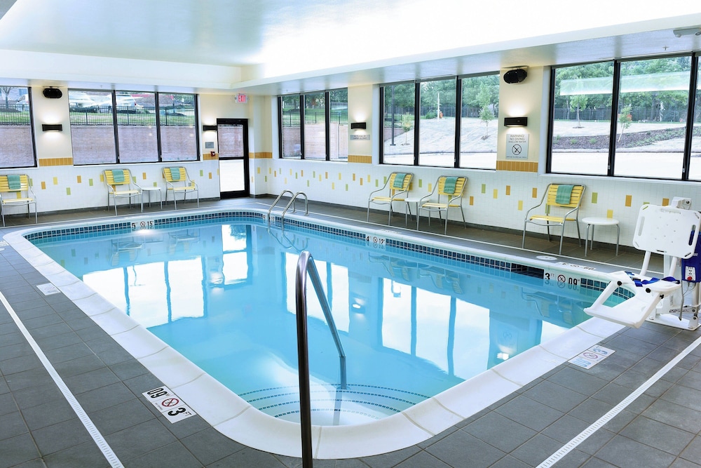 Fairfield Inn & Suites by Marriott Omaha West - photo 17