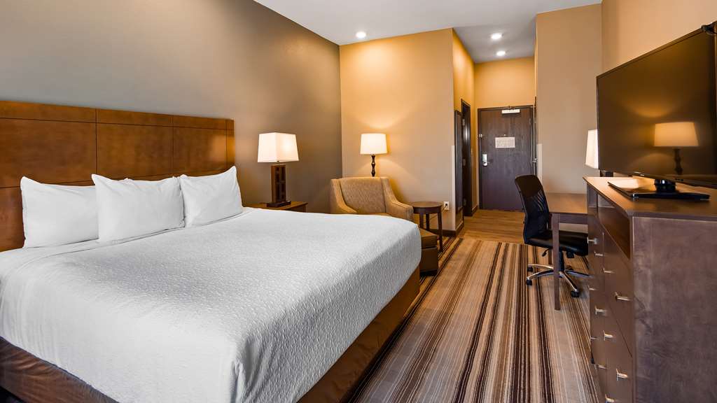 Best Western Plus Overland Inn - photo 20